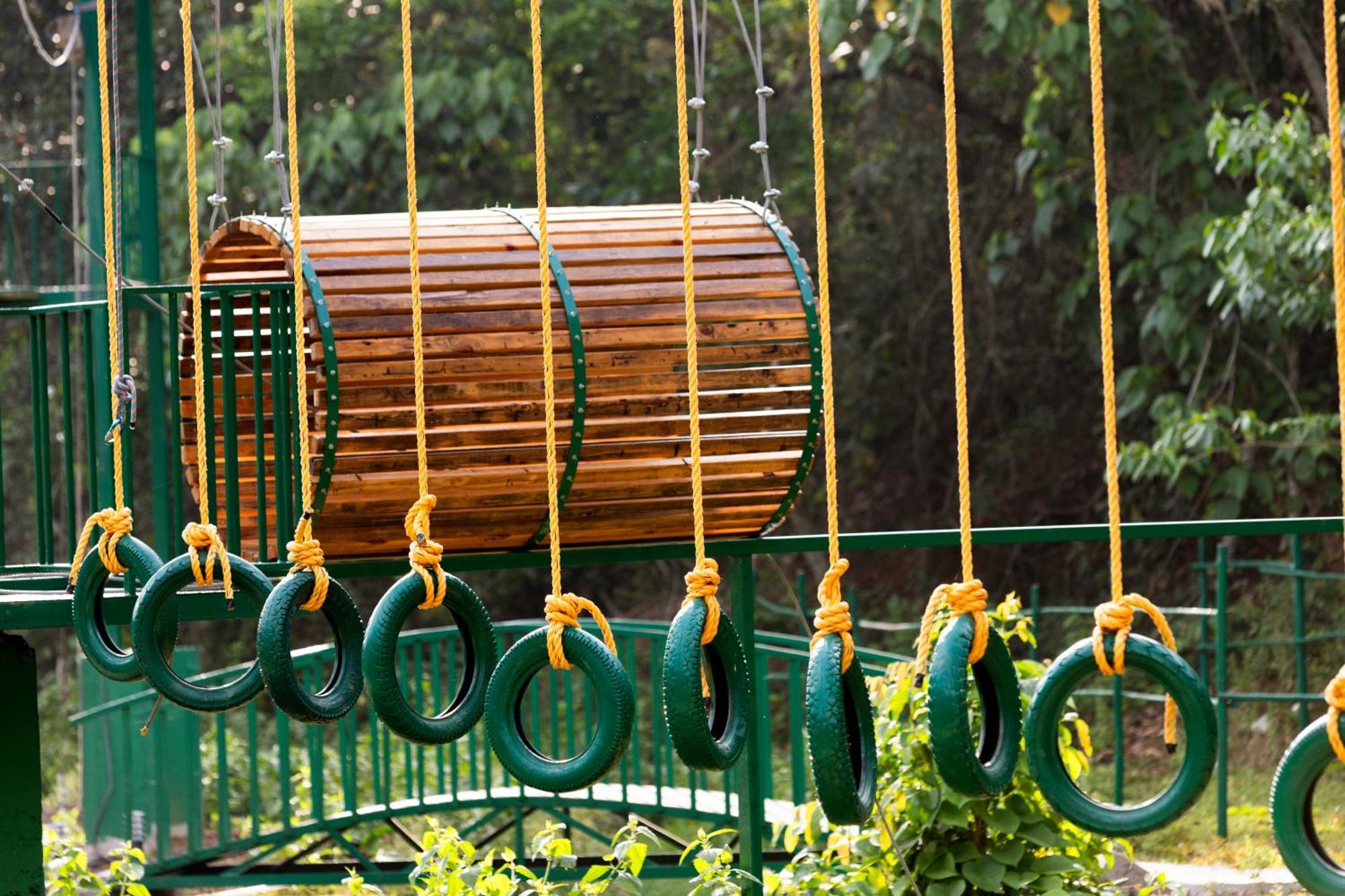 Stone Wood Premier Hotel Dandeli