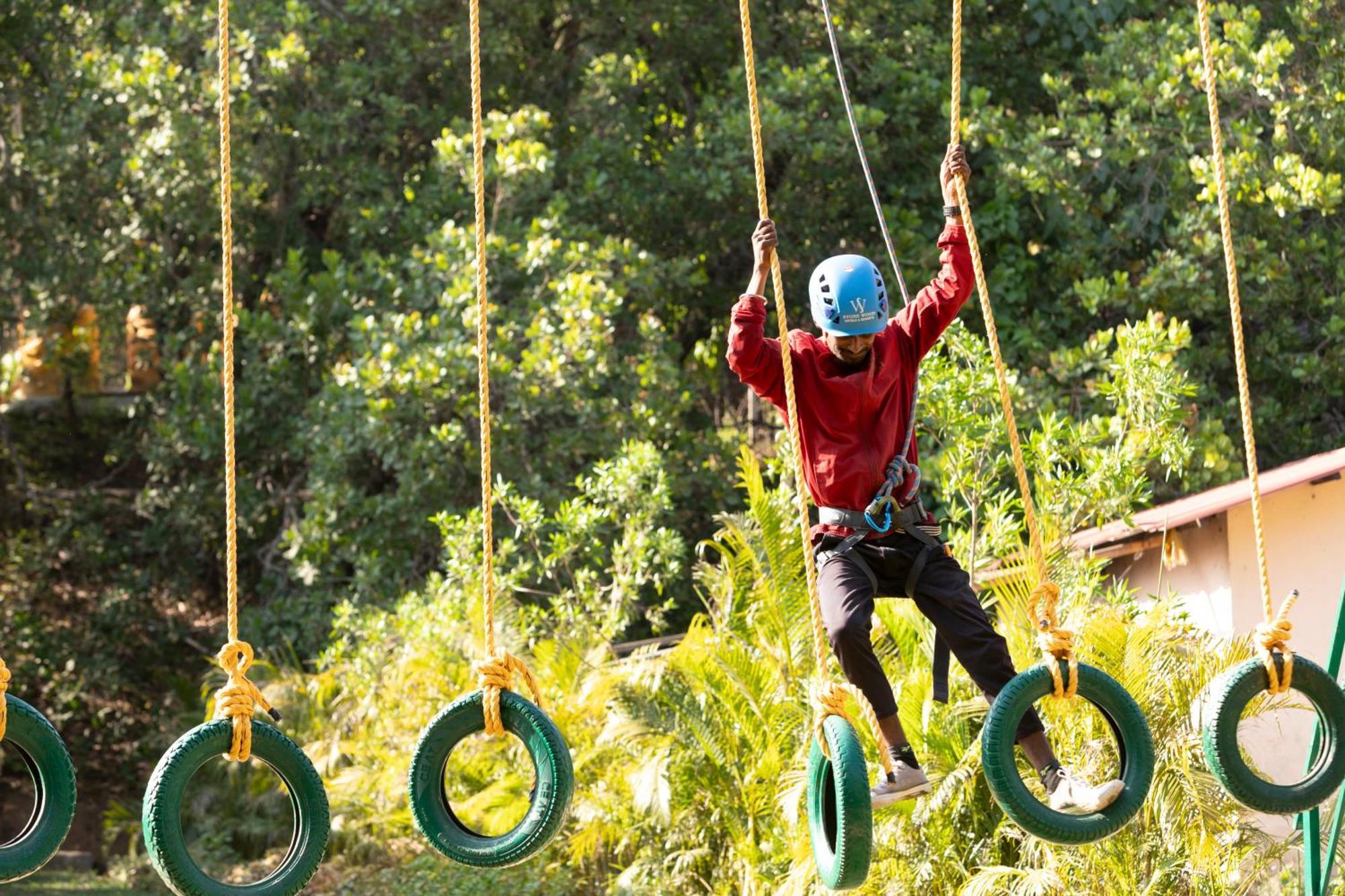 Stone Wood Premier 3* Dandeli